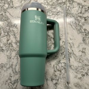 Stanley 30 Oz Tumbler